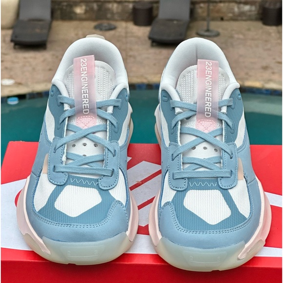 NEW Nike Jordan Air 200E (Blue / Pink / White) - Womens US 9.5 | Mens US 8 - Picture 2 of 8